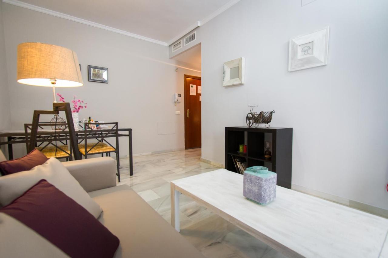 Holidays2Malaga Sebastian Souviron High Speed Wifi Esterno foto